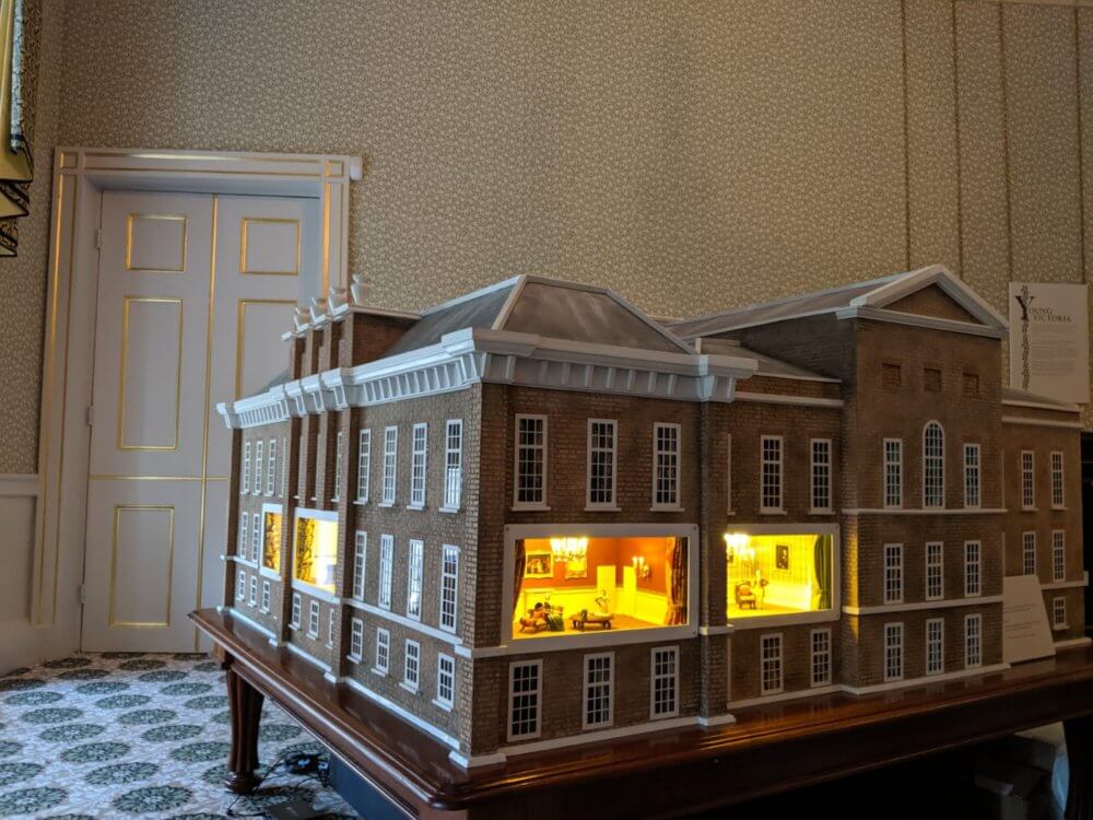 Project Spotlight Kensington Palace Britain & Co Ltd, London Decorators